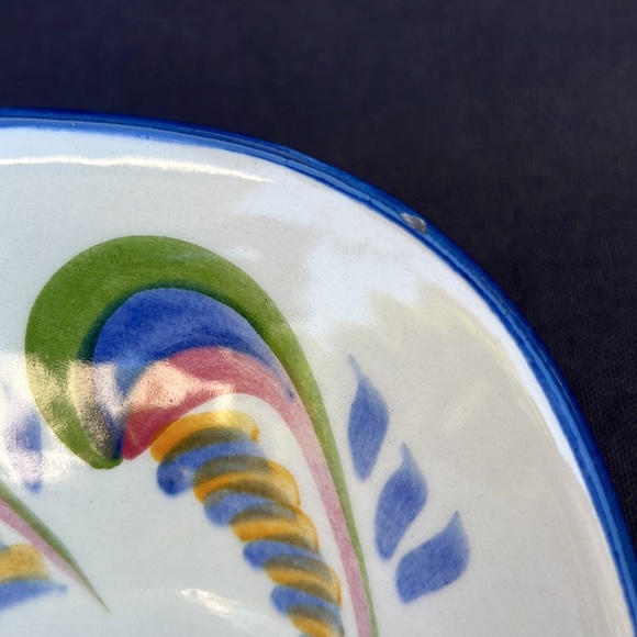 VTG Los Angeles Potteries Buns Breads Serving Dish Hand Painted Feathers USA - Picture 3 of 8